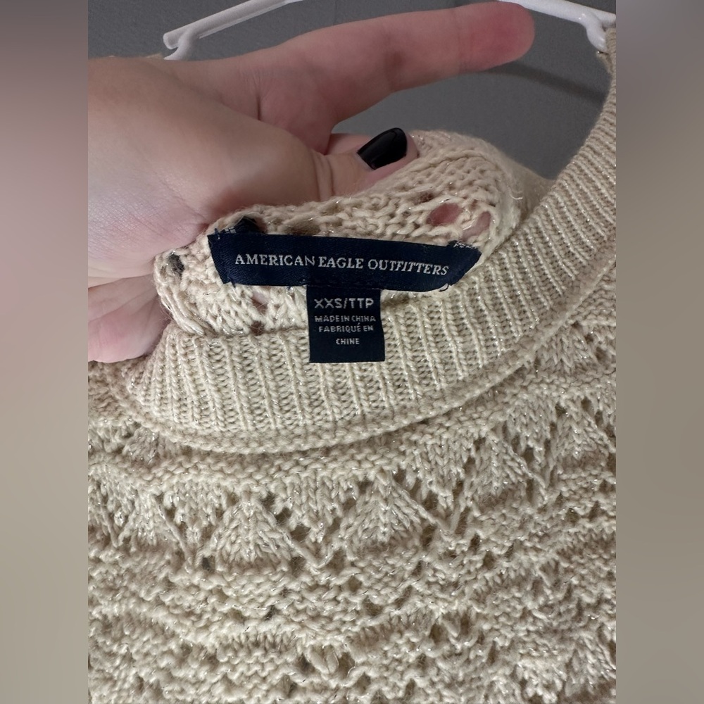 American Eagle outfitters Elegant Cream Women's Sweater - Picture 10 of 14